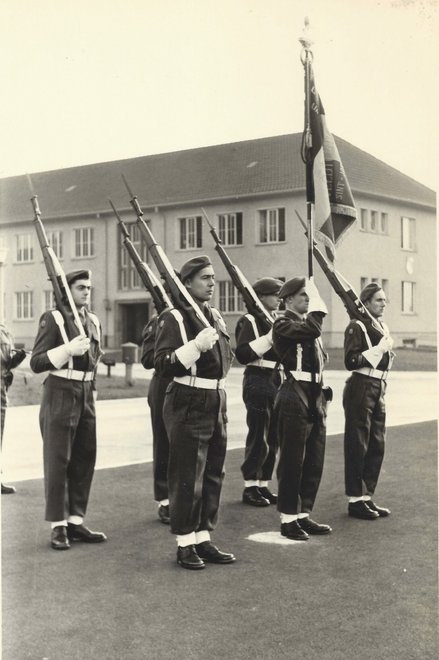Belgische Soldaten in Spich